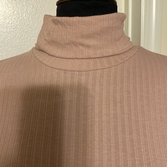Women turtleneck sweater size L from SHEIN - Picture 2 of 4
